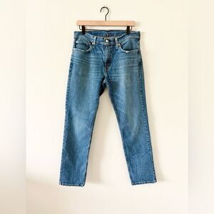 Levi's Straight Leg 511 in Medium Wash - Size 32 X 30